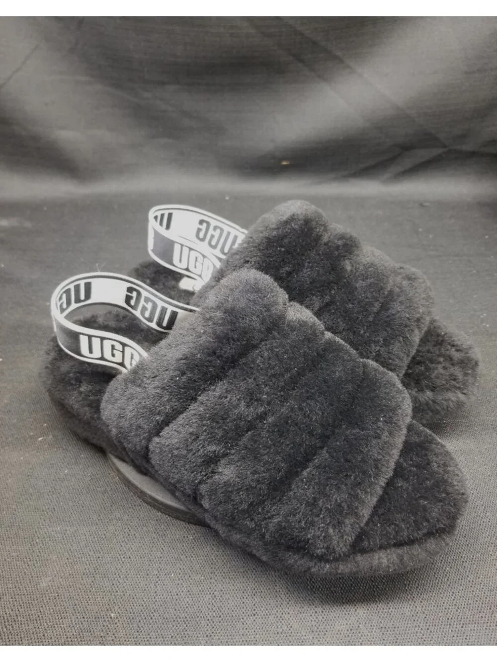 UGG go plush